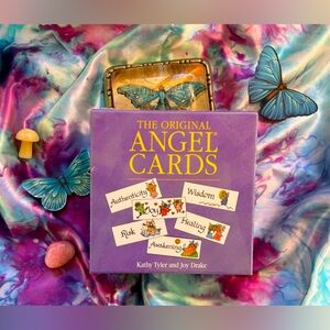 The Original Angel Cards and Book Set: Inspirational Messages and Meditations 🔮